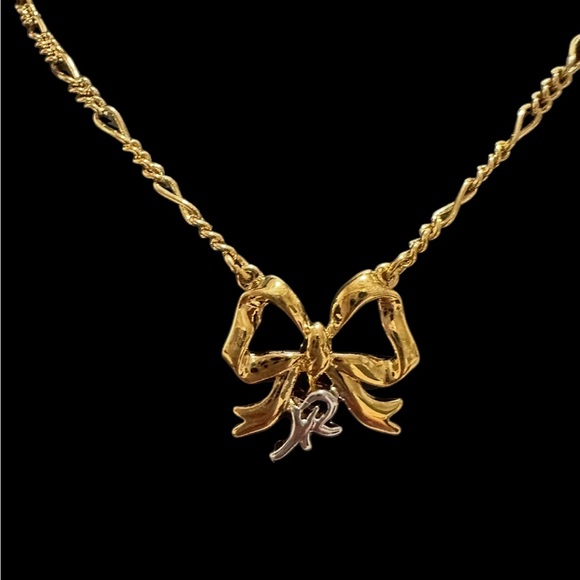 Nina Ricci Jewelry - Nina Ricci Necklace